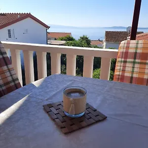 apartman-ivano-trogir.hotels-in-trogir.com/