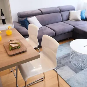 apartman-leona-4-kantrida.primorje-gorskikotar.com/